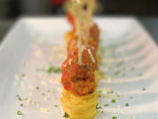 Which Is the Modern Wedding Venue in Warrington with Customized Menu Services?