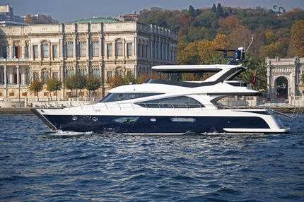 Yacht 4