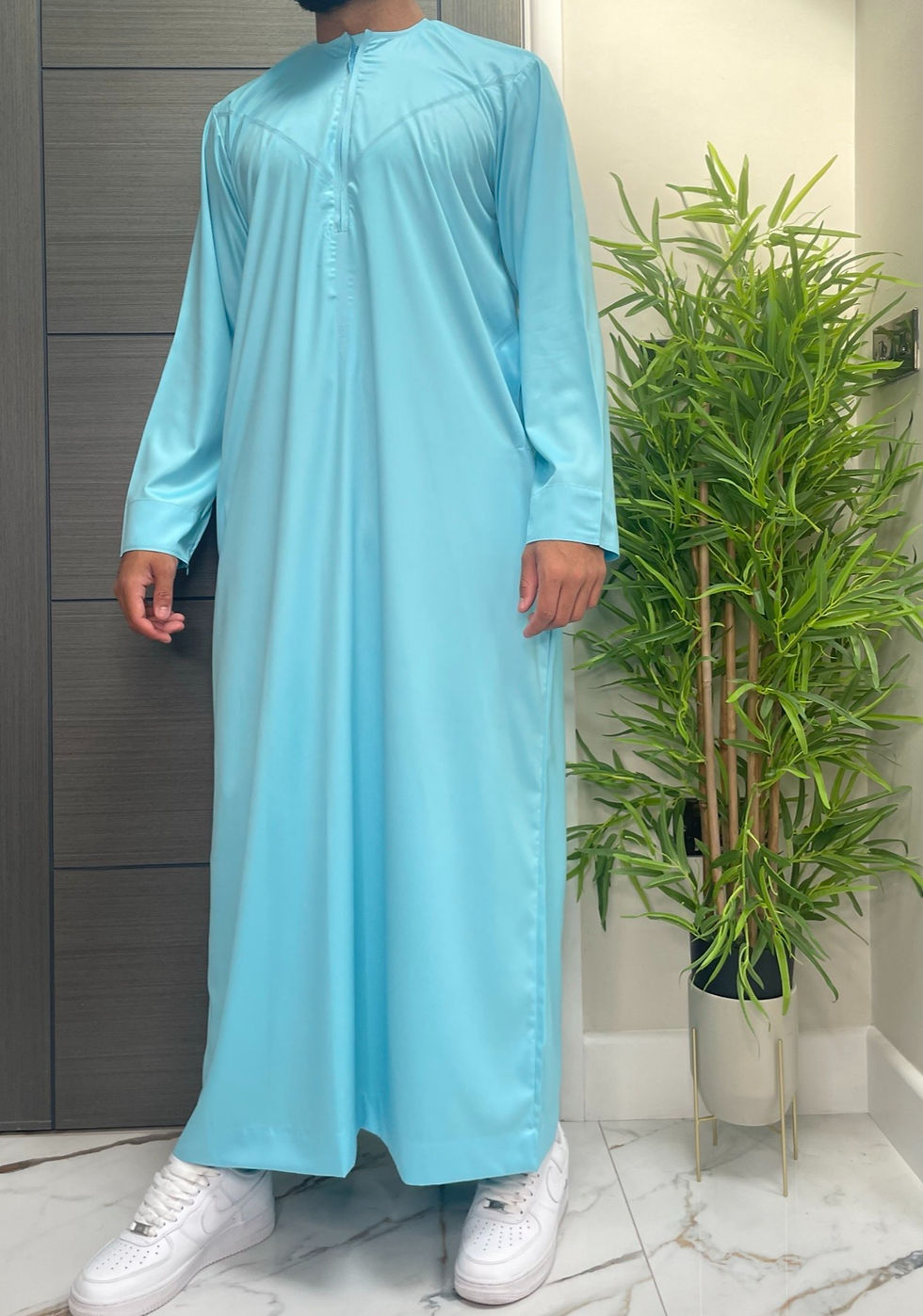 Omani - Electric Blue