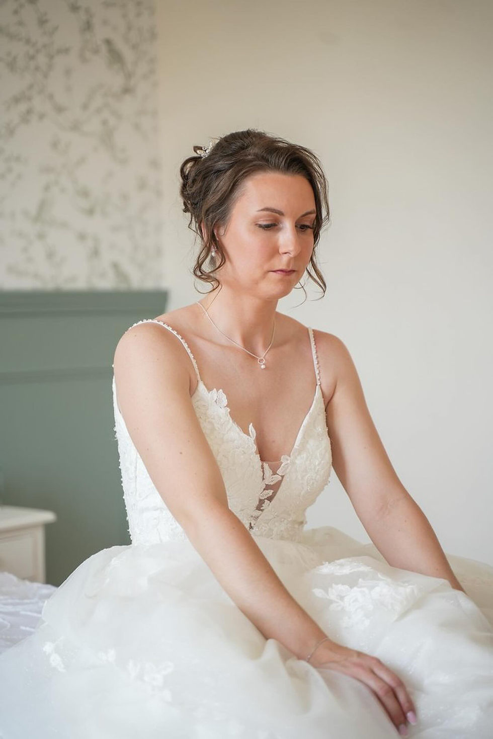 Mariée préparée par une maquilleuse professionnelle Douai