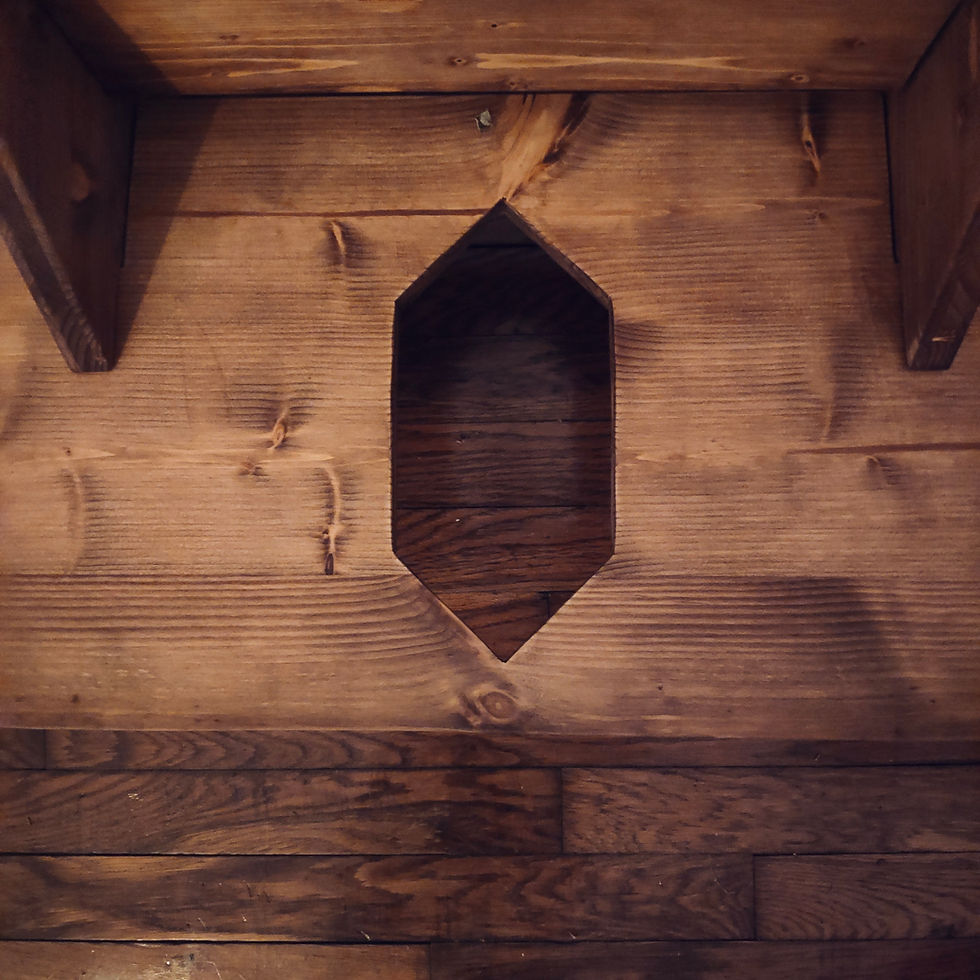 Thumbnail: siège yoni steam bois démontable yoni steam bienfaits sauna vaginal chaise siège méditation naissance holistique postnatal