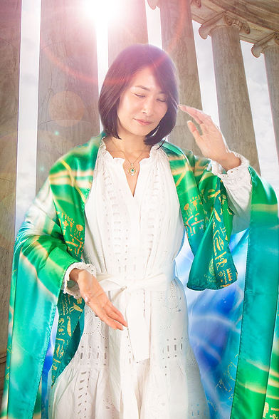 Emerald-Tablet-by-Doni-Amoris-x-Himica-1.jpg