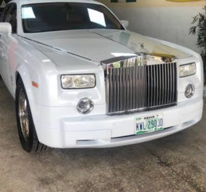 Kogi 2019: Traditional ruler receives white Rolls