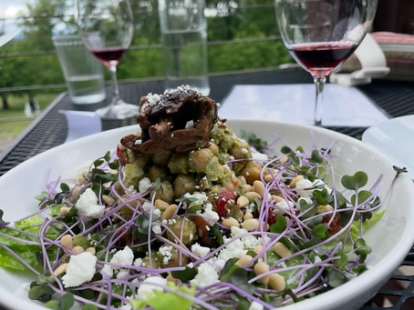 Our Favorite Willamette Valley Wineries for Food and Wine Pairings