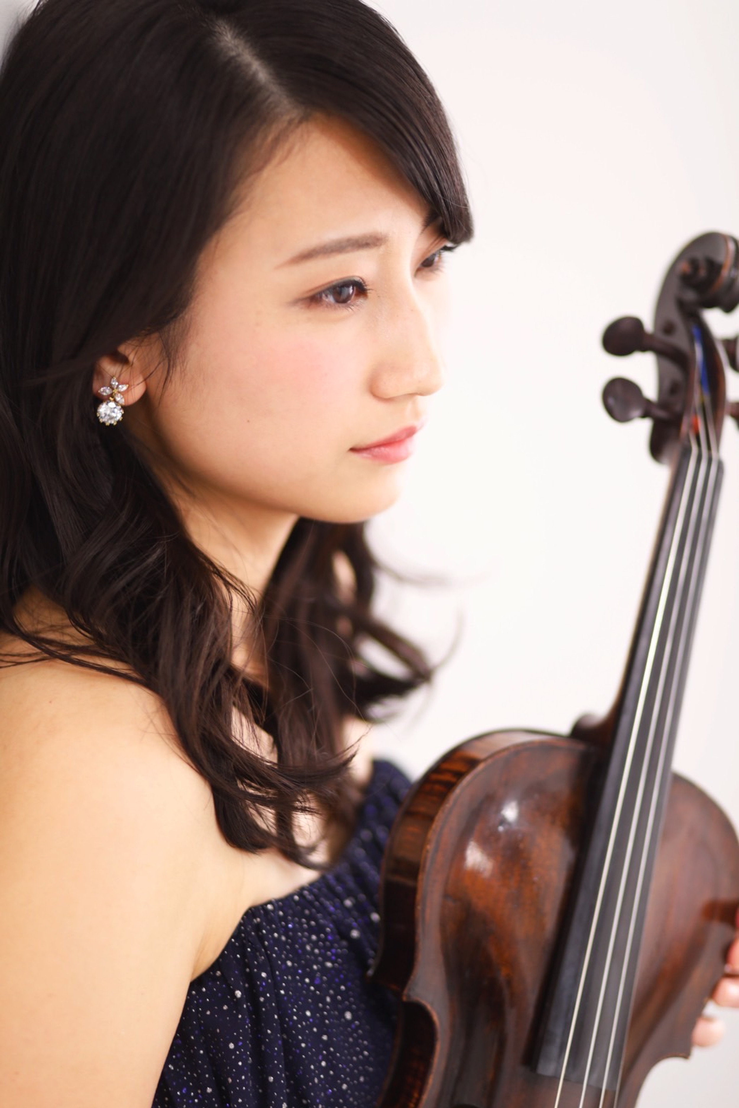 木戸亜希子 ヴァイオリン奏者 |プロフィール 木戸亜希子 ヴァイオリン奏者 |プロフィール