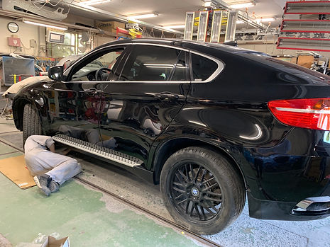 BMW 鈑金塗装 藤沢市