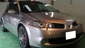 №180 ・メガーヌルノー・スポール ・グラステックコート