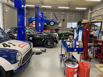 旧車 修理 整備 車検 ファレディーZ ミニクーパー専門店 MG整備 車検 修理 厚木市 ガレージ カミヤ
