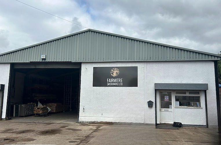 Exterior view of the warehouse