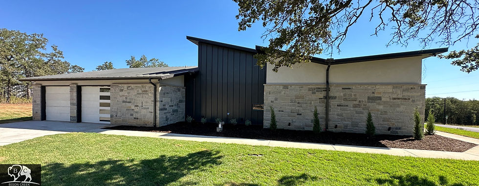 Exterior Garage View