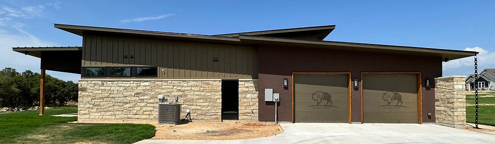 Exterior Garage View