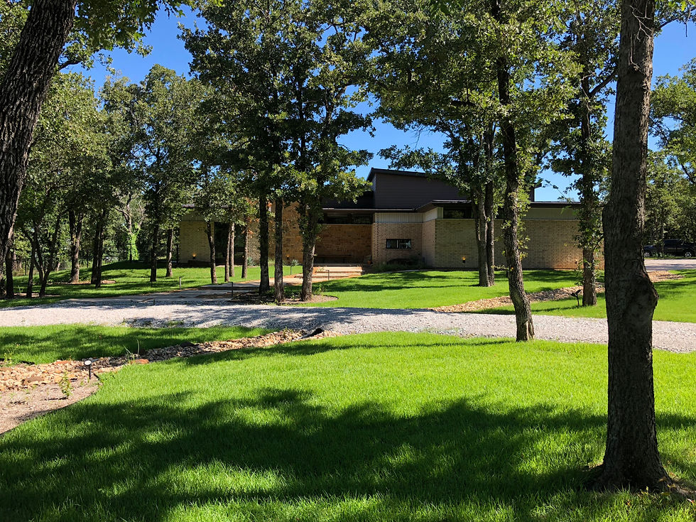 FRONT EXTERIOR