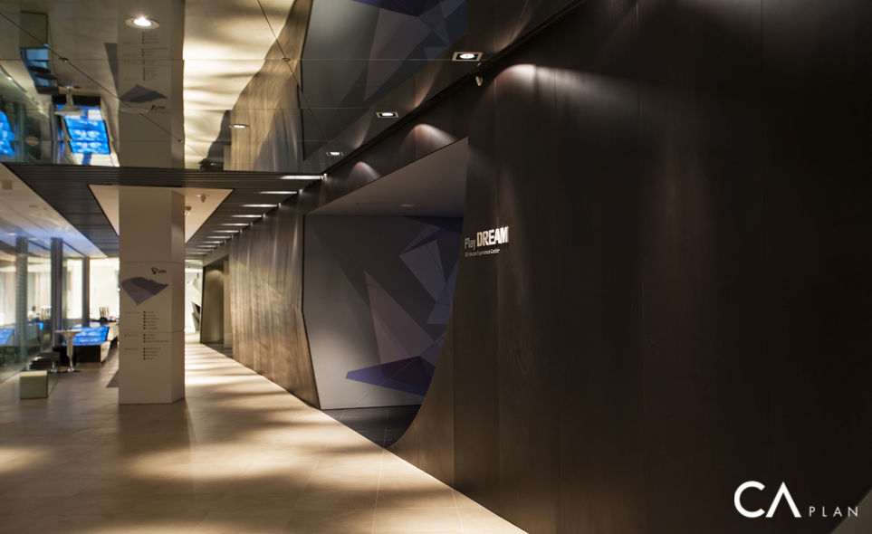 (4) 2007 T.um Exhibit Hall Design.jpg