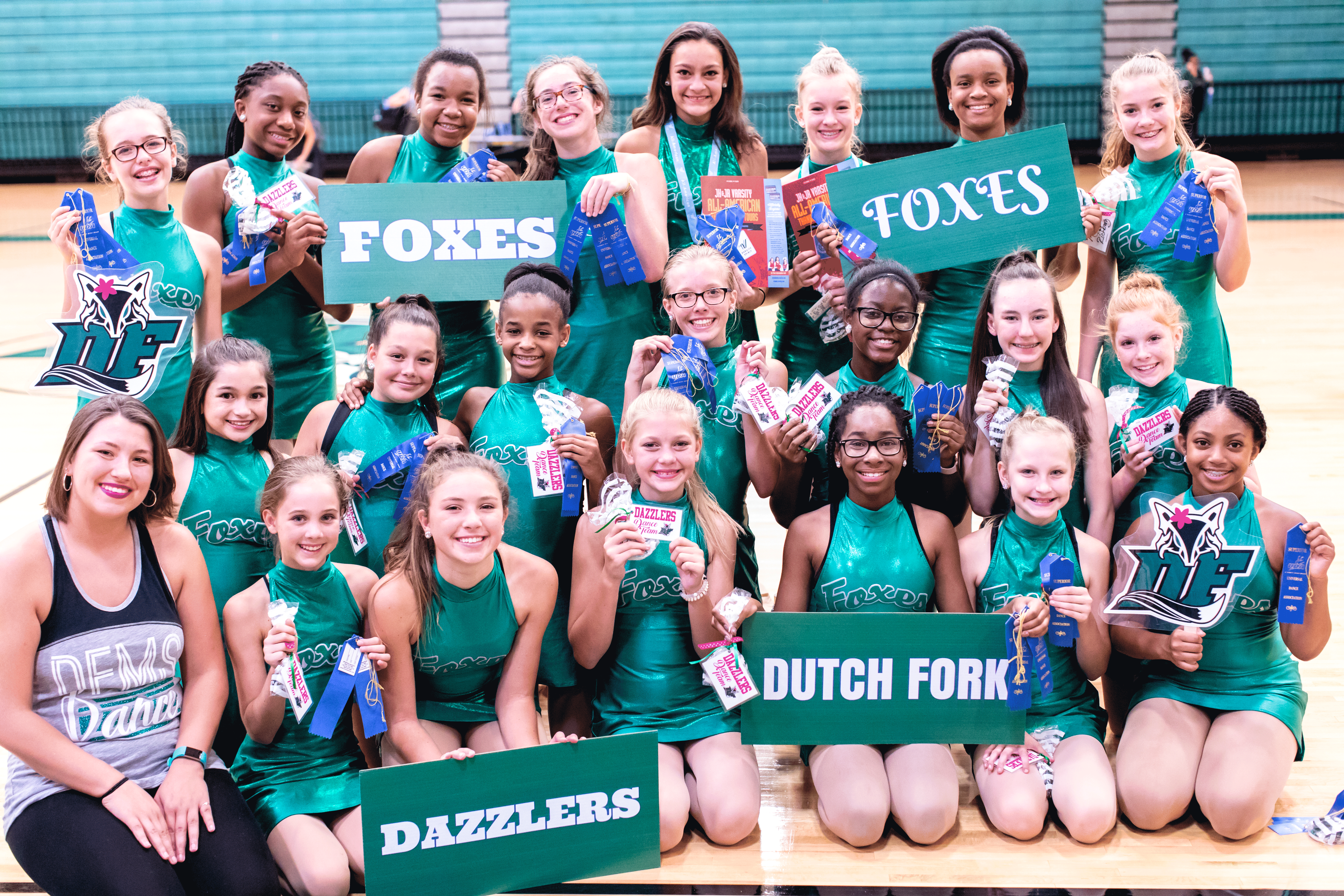 Dazzlers-UDA-8536.gif