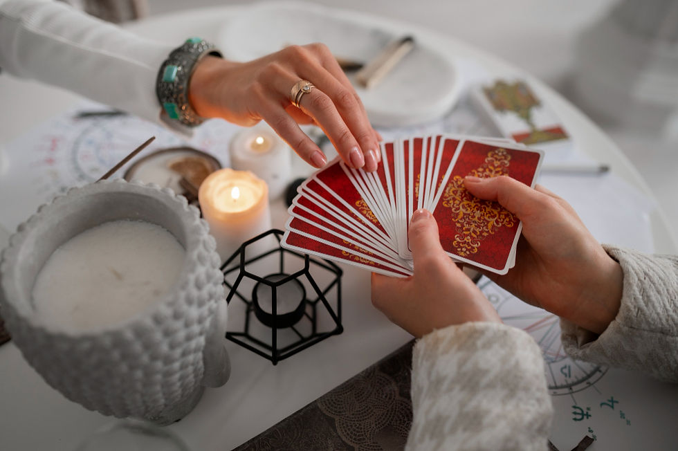 Tarot card reading in Gilbert