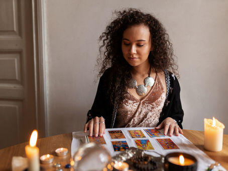 Future Prediction Services in Gilbert: How Accurate Psychic Readings Work