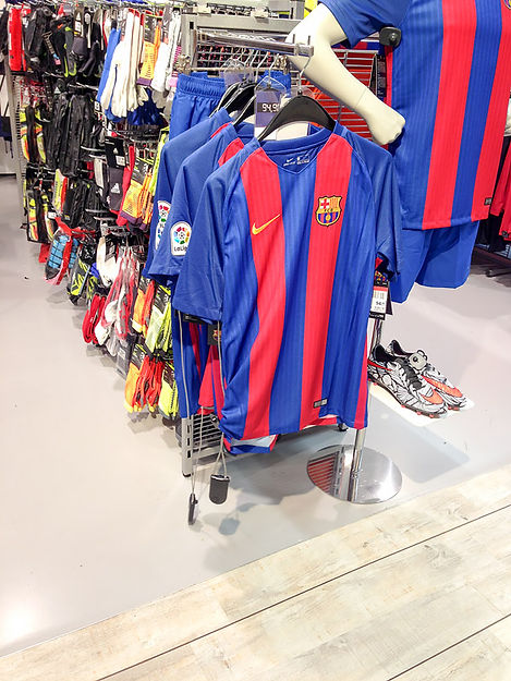 football_shirt_01.jpg