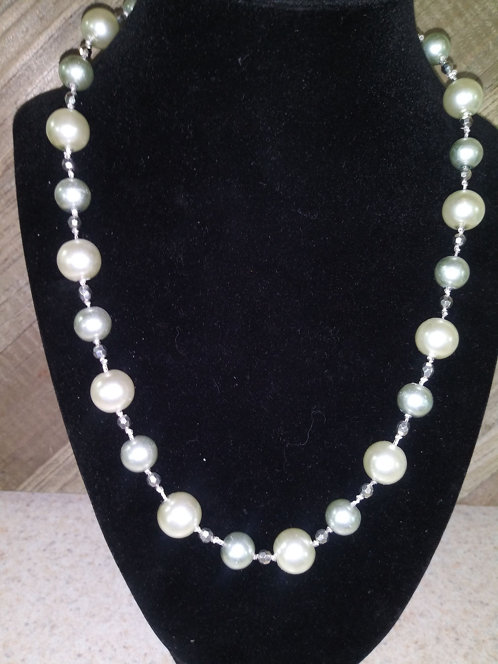 Light Gray Pearl Necklace
