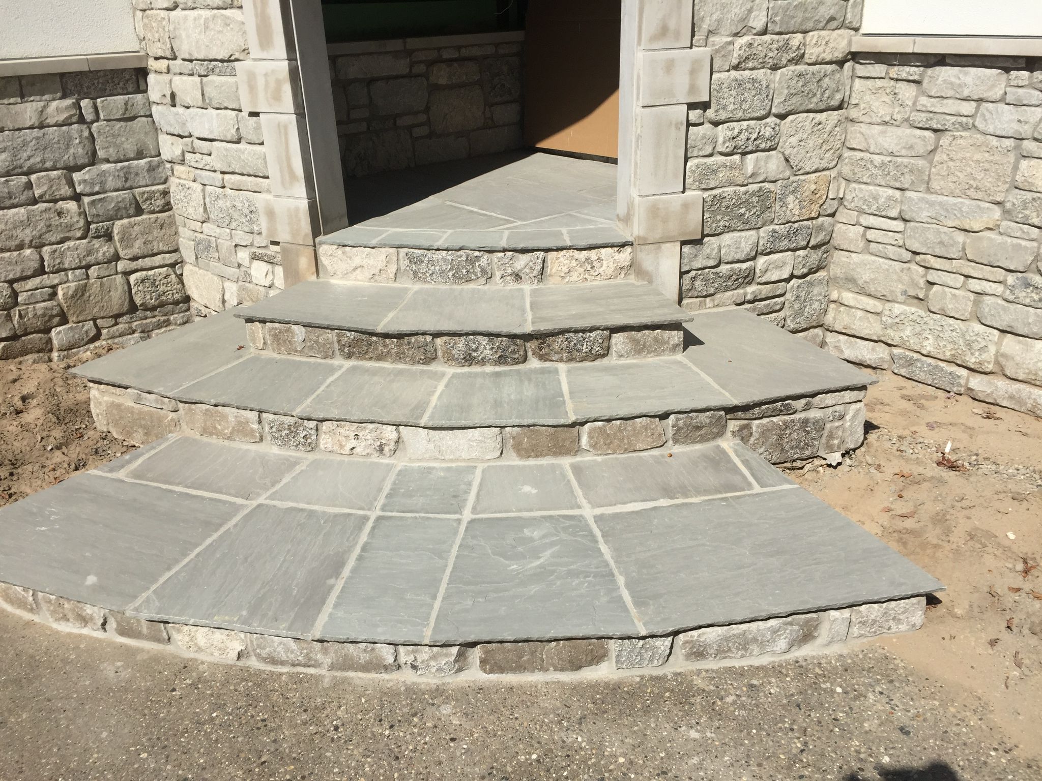 Entryways and mailboxes masonry project 16