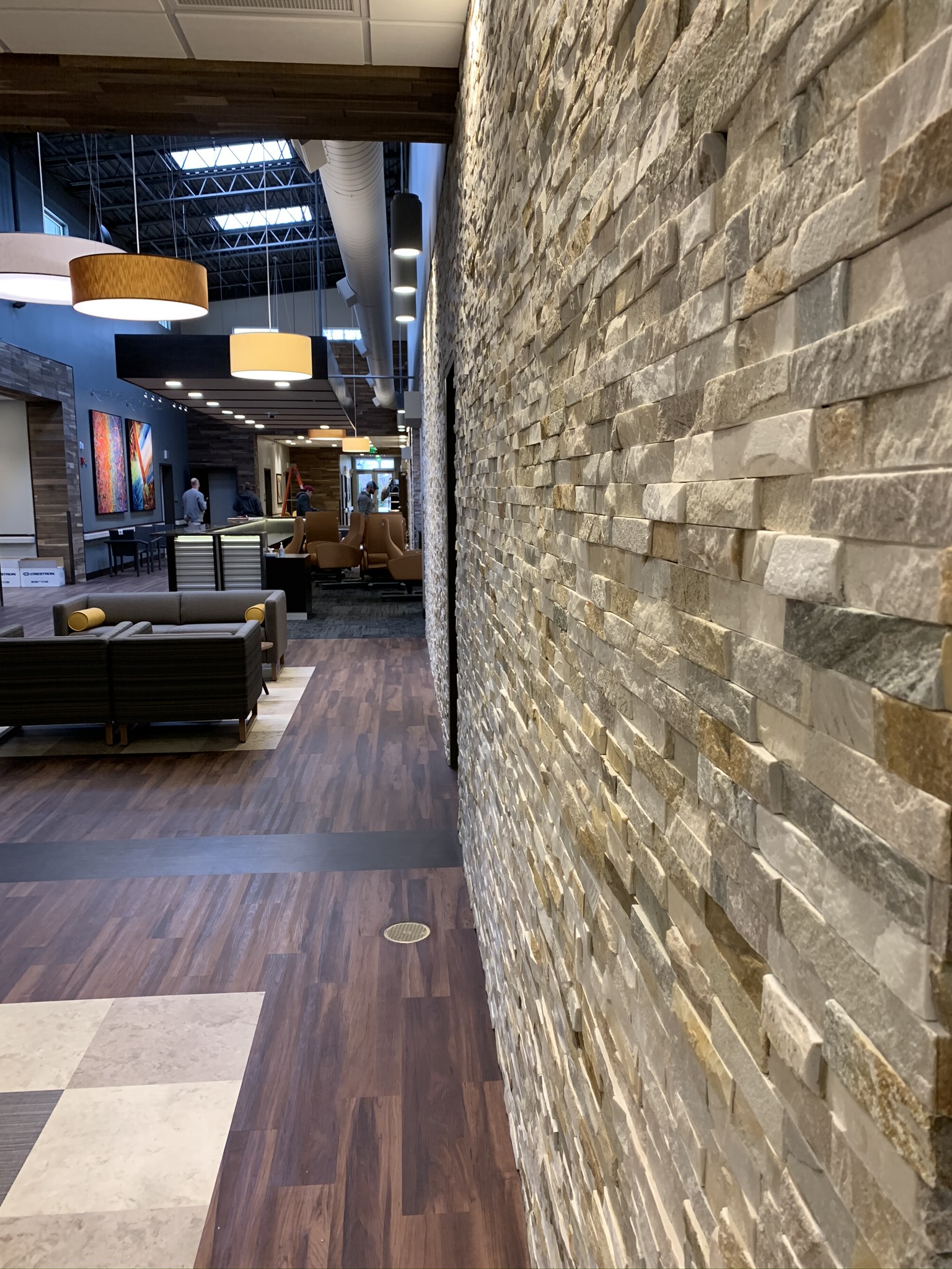 STONE UNIVERSE MOUNTAIN RUST LEDGESTONE