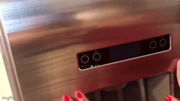 Refrigerator.gif