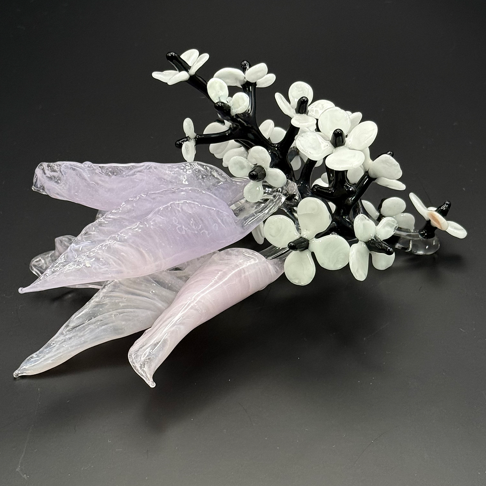 Thumbnail: Black and white floral 