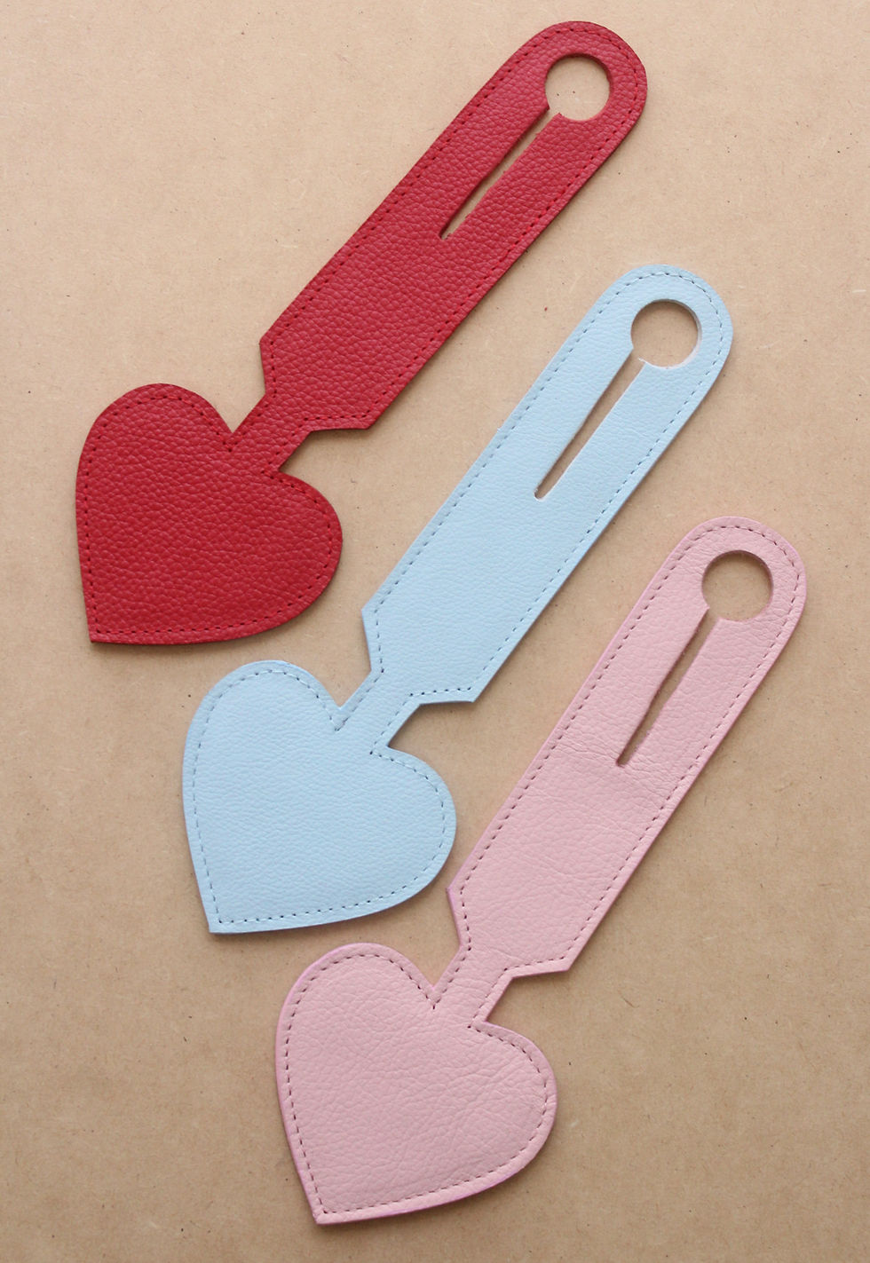 Miniatura: Tag de corazón para maleta