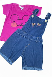 Roupas infantis modernas e estilosas