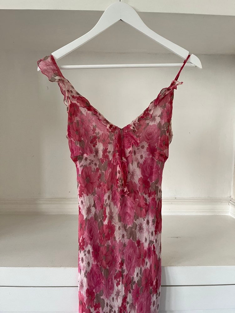 Thumbnail: Silk Floral 90's Midi Dress