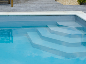 Journée mondiale de l'eau : votre piscine consomme-t-elle vraiment trop ?