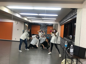 初心者女子のダンススクール
