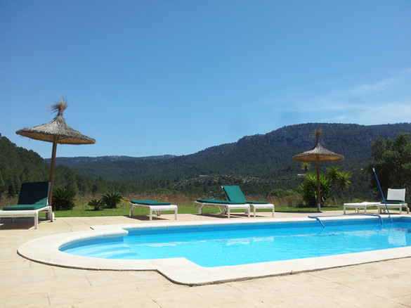 Piscine de contrôle des eaux