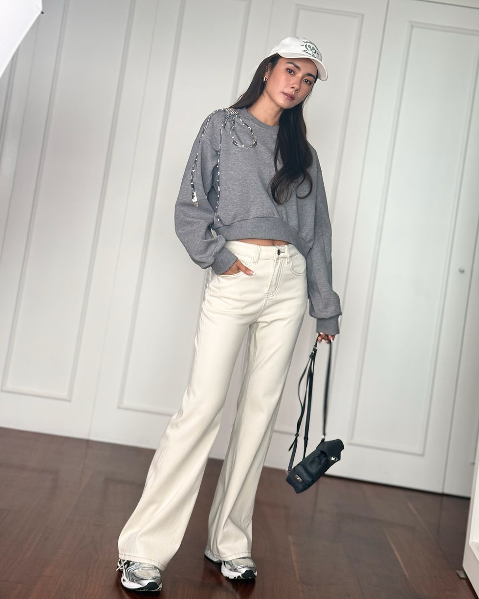 Thumbnail: Bootcut Jeans