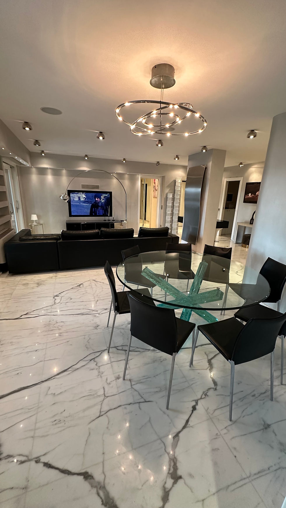 EUR APPARTAMENTO LUXORY