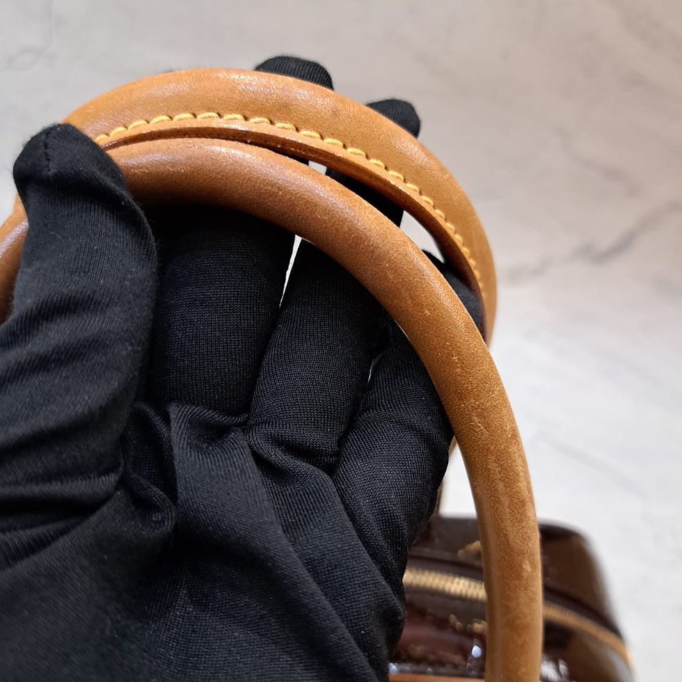 Thumbnail: LV Monogram Vernish Summit Drive Amarante