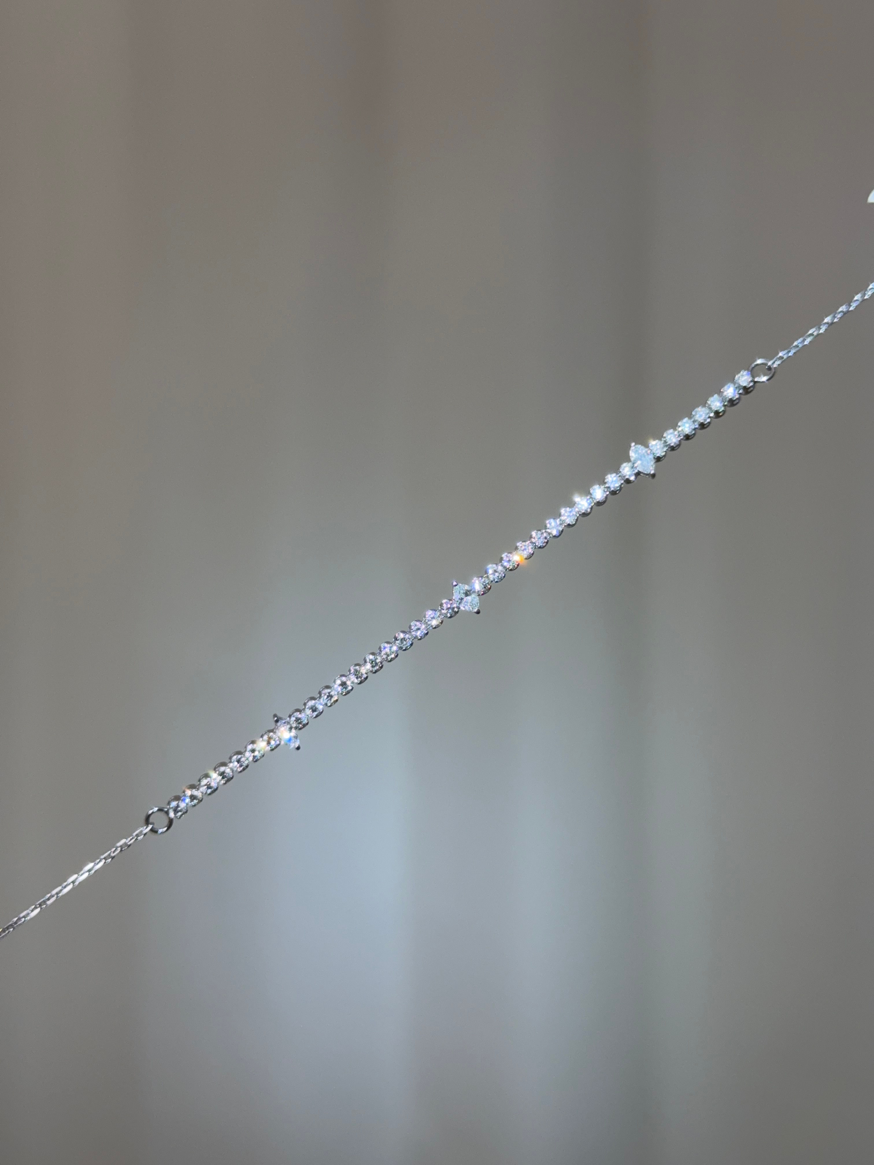 Dainty Classic Tennis Bracelet with Alternating Marquise
