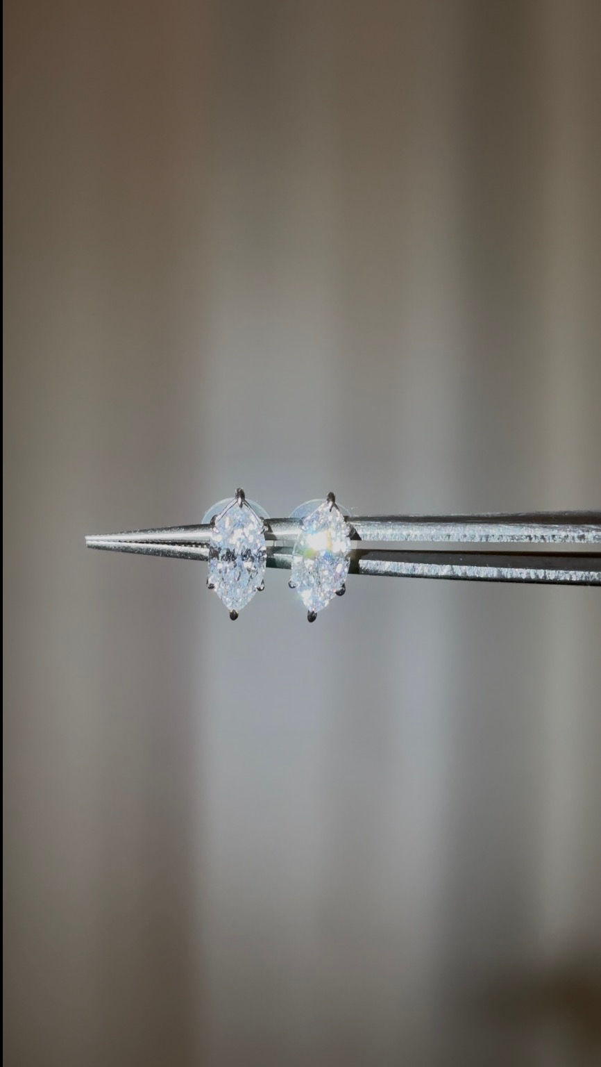 Marquise Stud (Lab Grown) 2 ct 18K