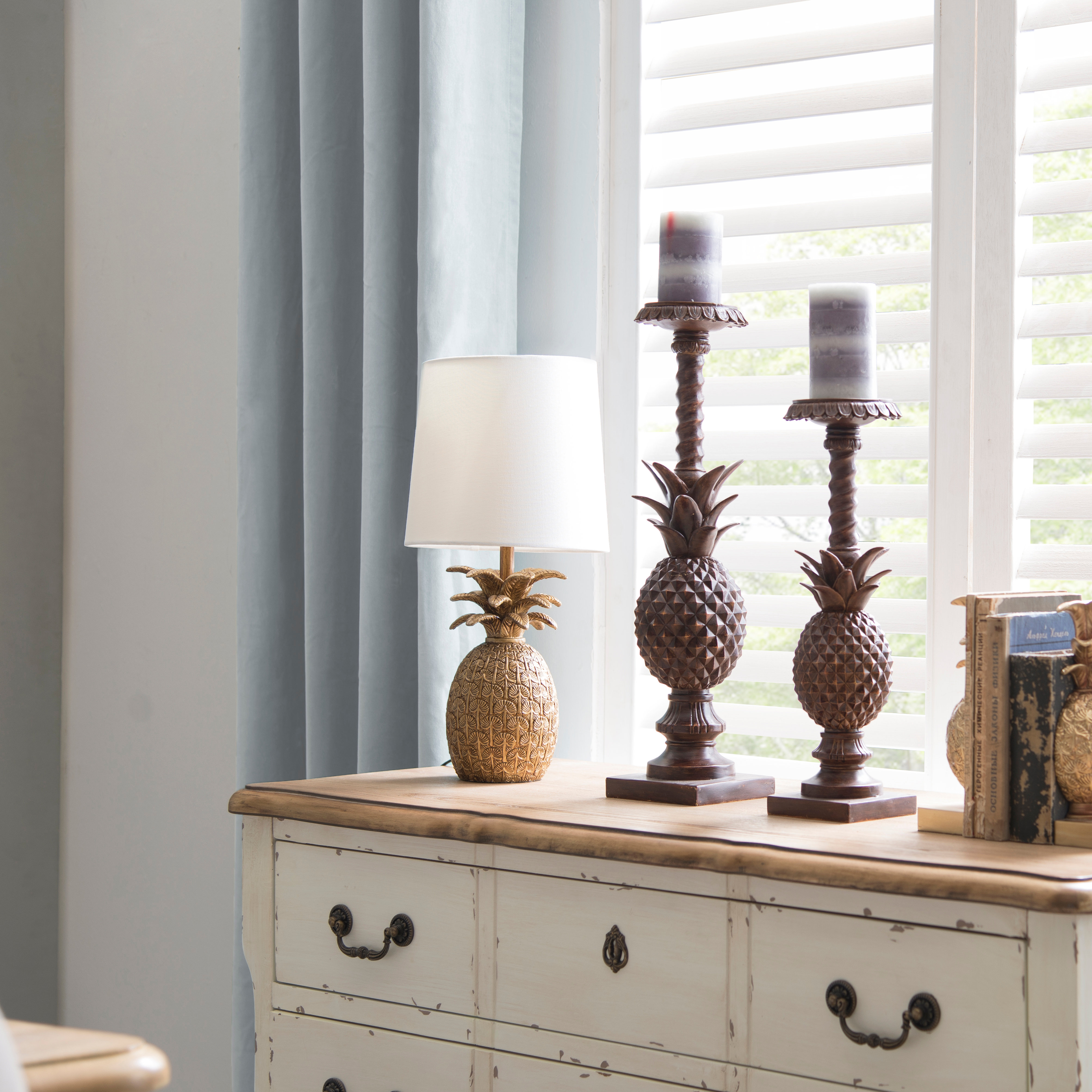 Resin Pineapple Shaped Table Lamp w/ Linen Shade ...