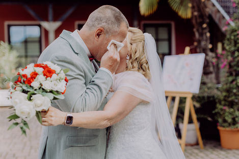Hochzeitsfotograf aus Berlin_Getting ready17.jpg