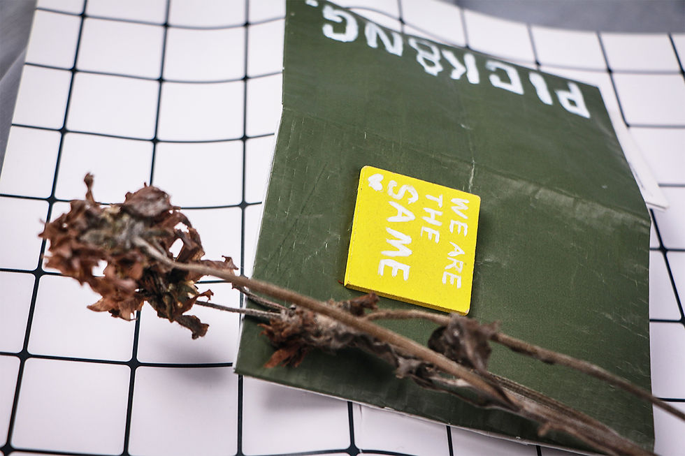 Thumbnail: 一只平凡又充满希望的卡包