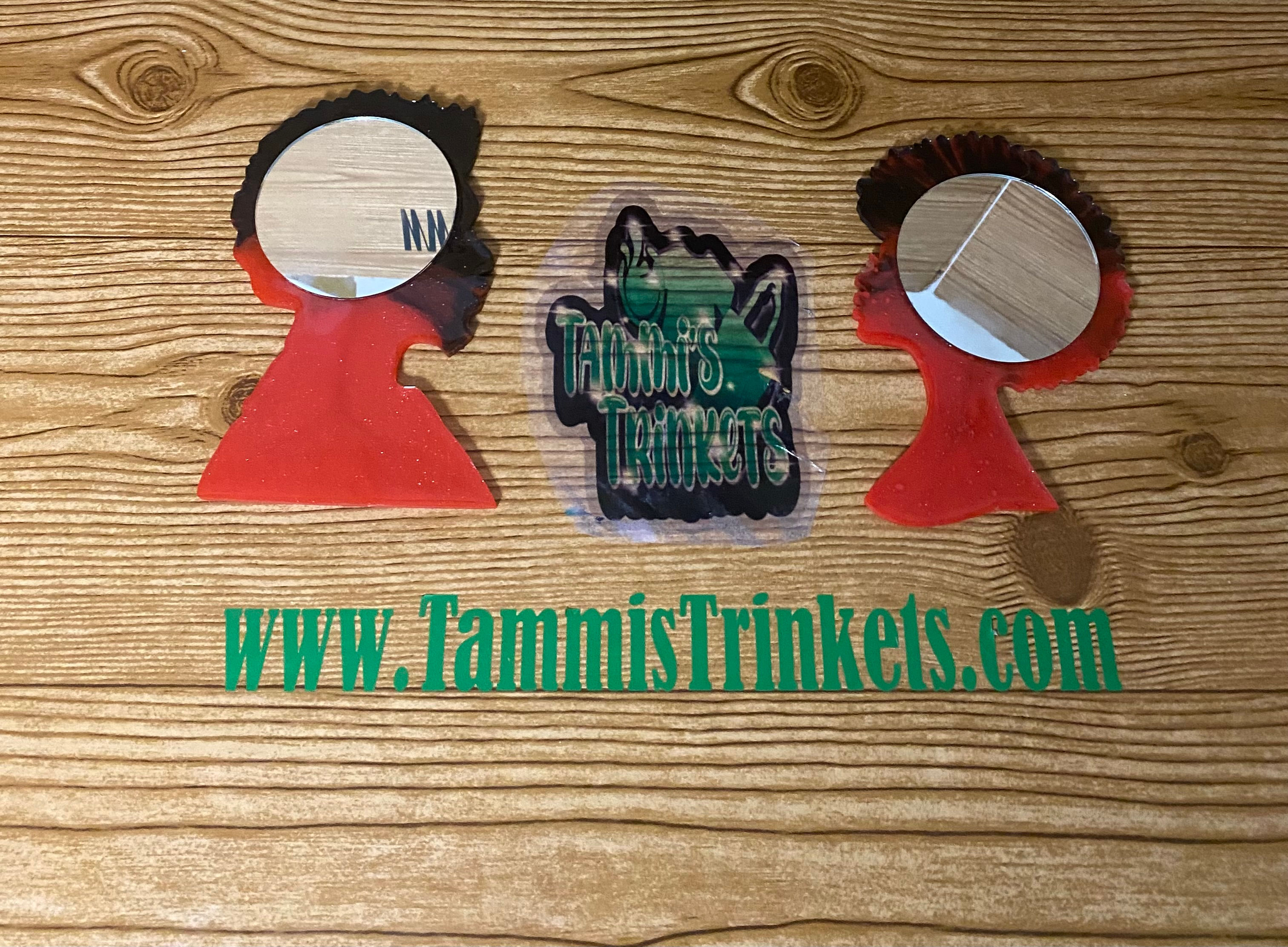 Small Compact Mirror