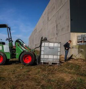 218x218-smart-fill-85 (28).jpg