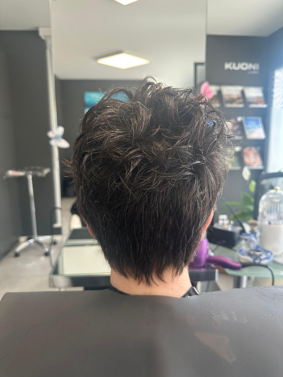 Coupe séchage cheveux court