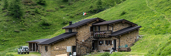 Rifugio-Ombrega-1.jpg