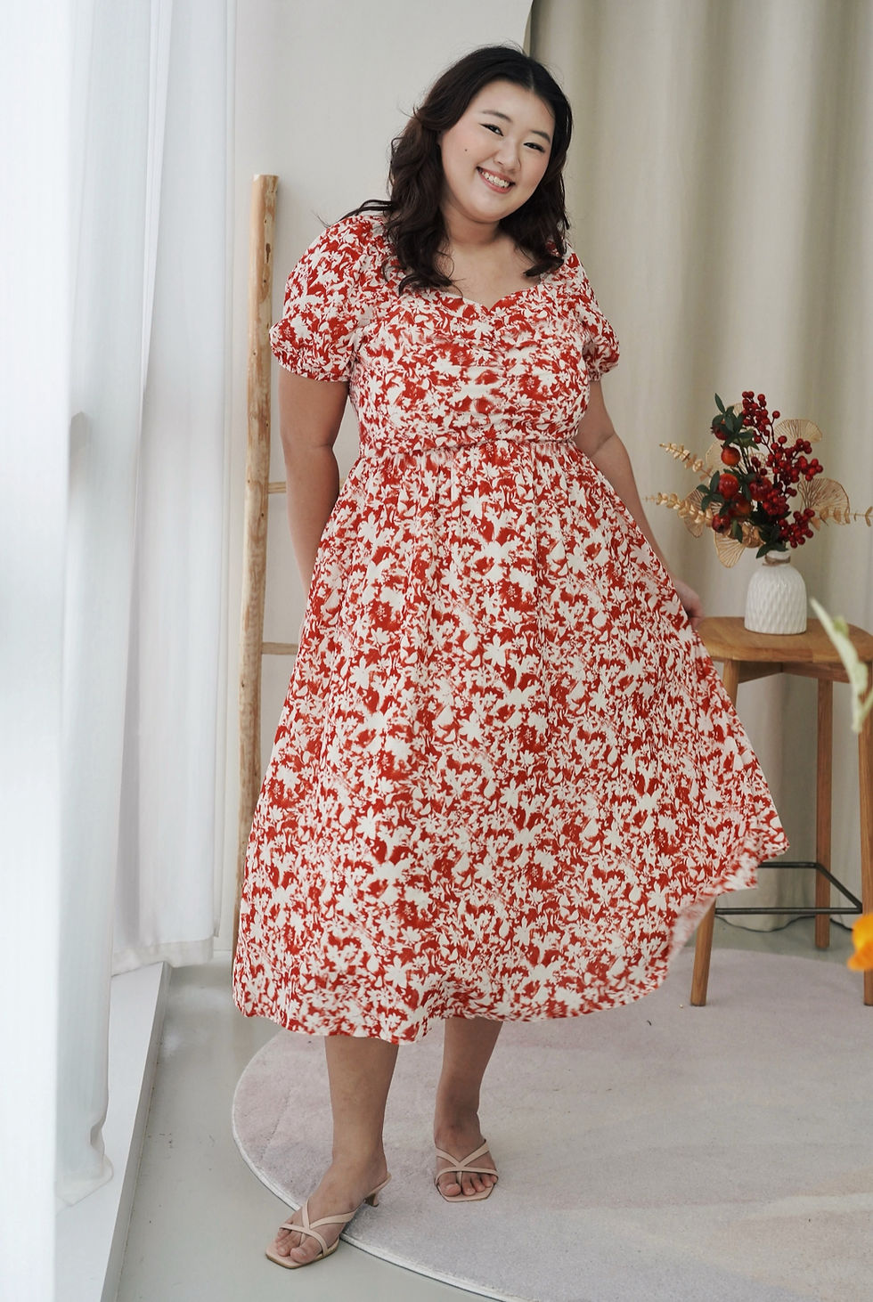 Thumbnail: Sorelle Floral Red Midi Dress