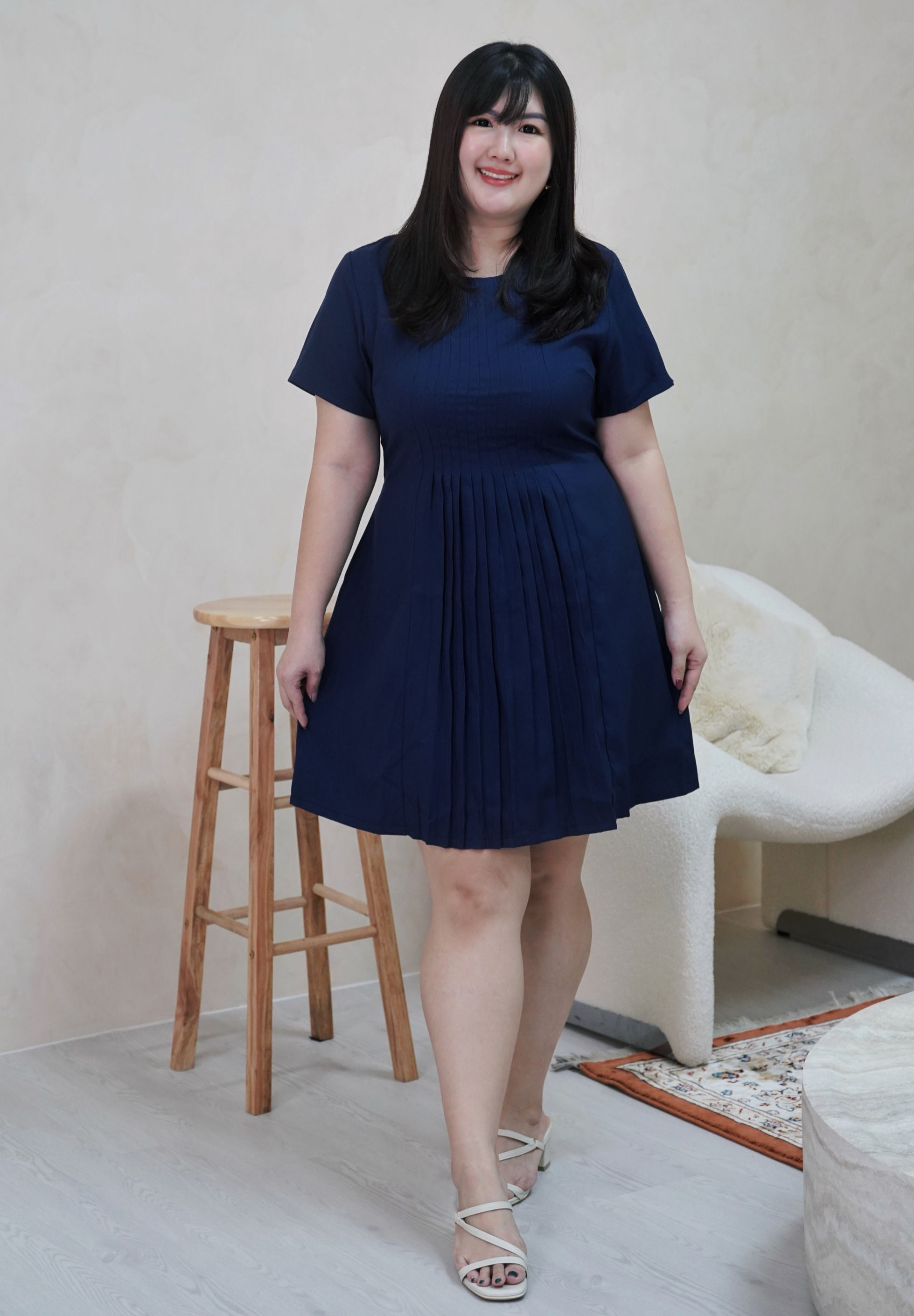 Rue Front Pleated Dress in Navy