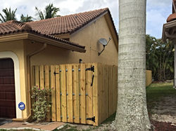 Protek-Fence Wood Shadow-box privacy fence Coral Springs Florida