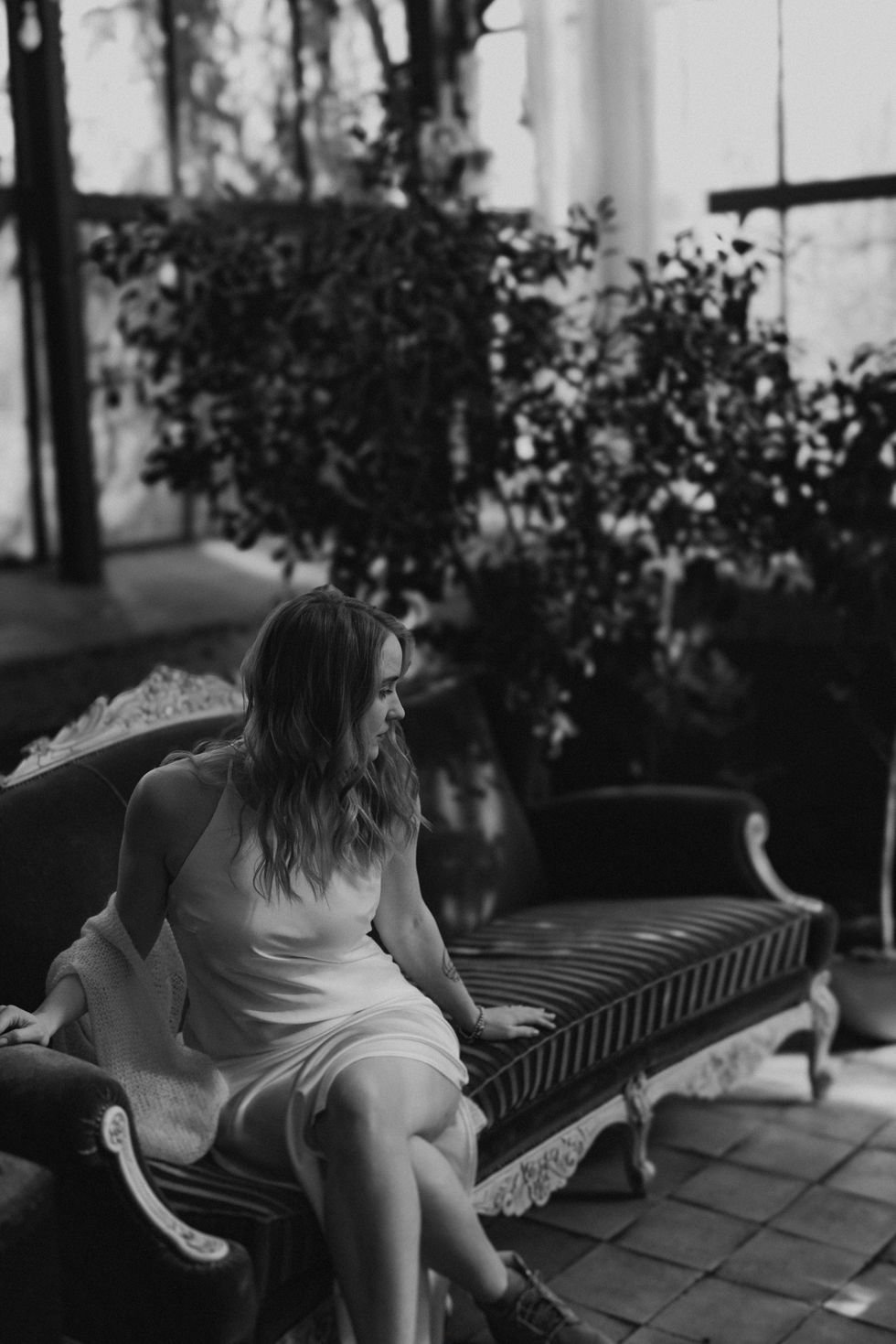 індивідуальна фотосессія Київ, фотограф Киів, оранжерея, дзеркало, woman photosession