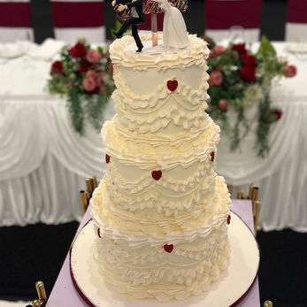Lambeth design cake