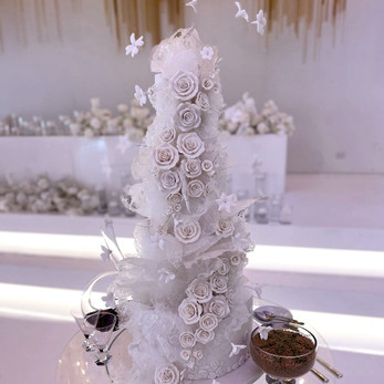 Extravagant Cake
